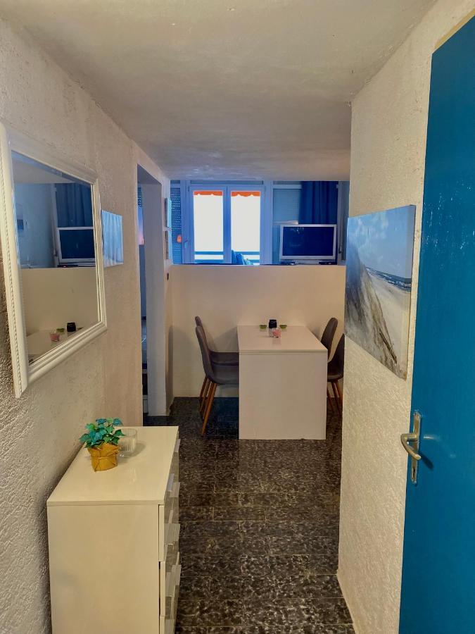 Apartments Stara Baška Eksteriør bilde