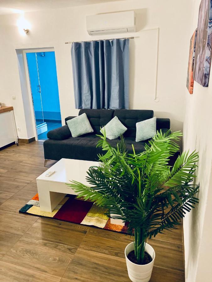Apartments Stara Baška Eksteriør bilde