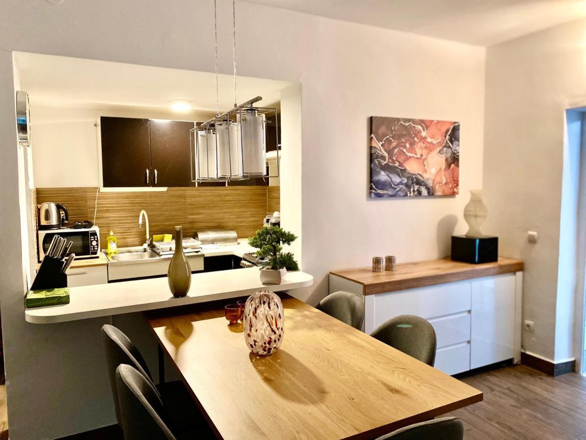 Apartments Stara Baška Eksteriør bilde