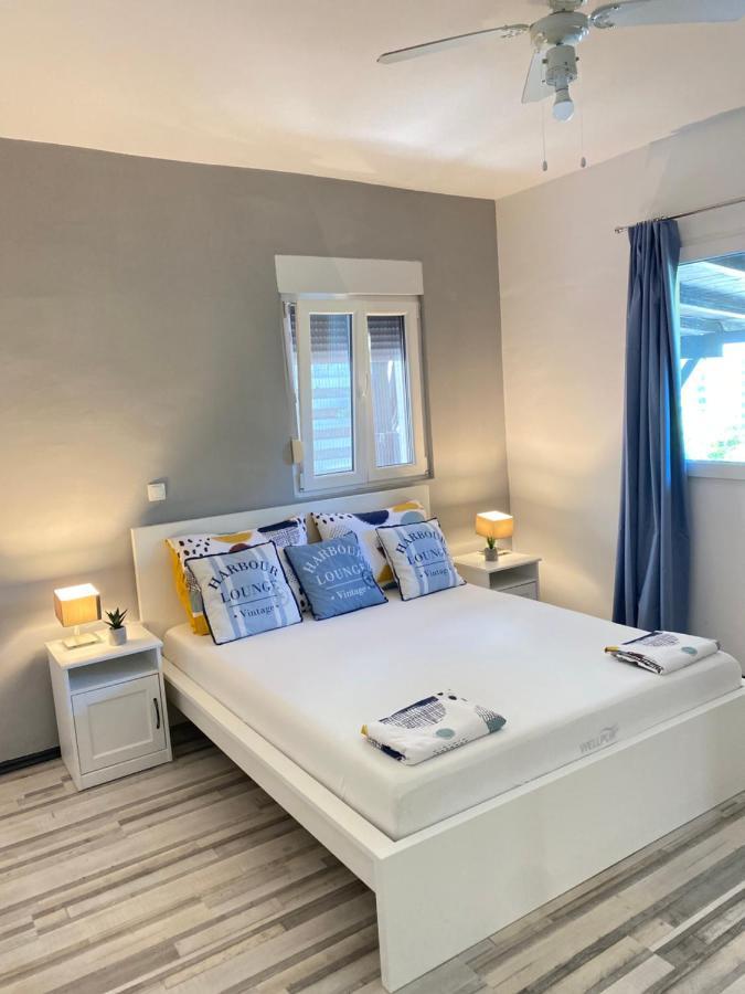 Apartments Stara Baška Eksteriør bilde